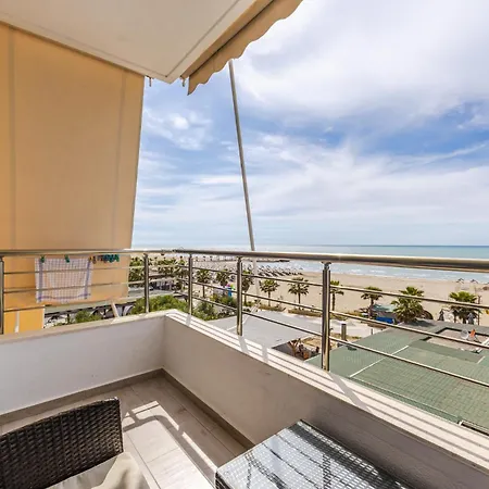 Relax 2 Seafront By Premium Selection